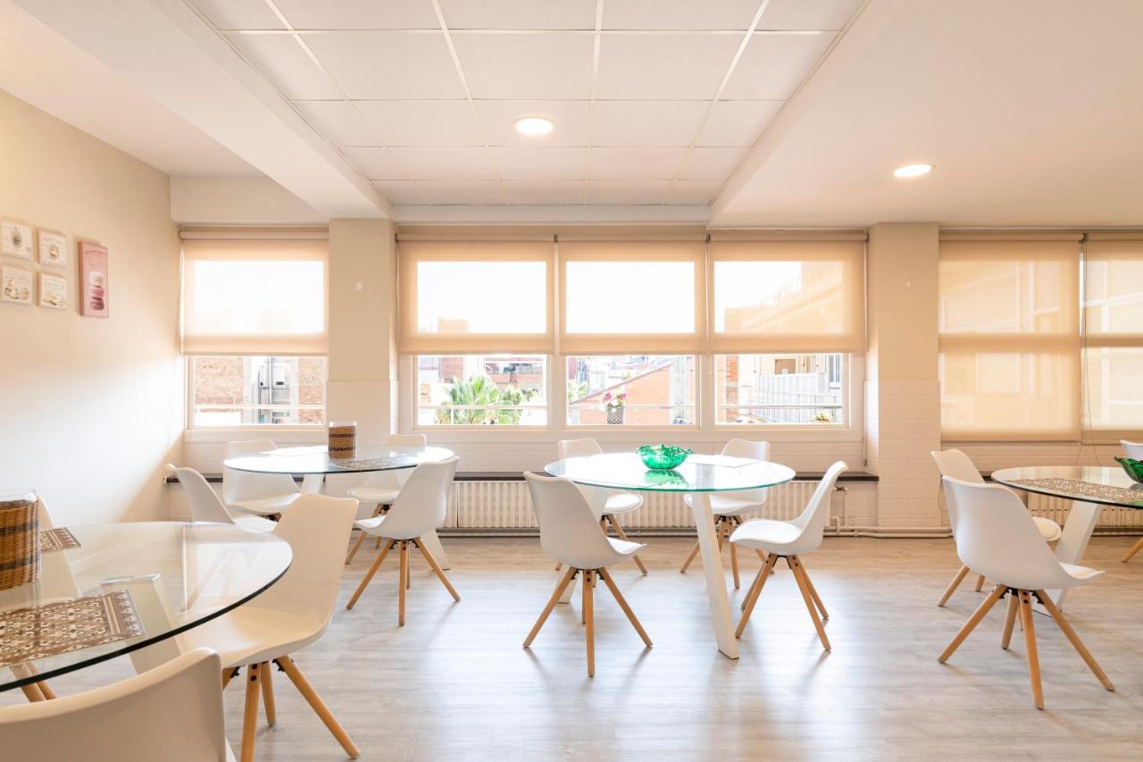 Ar Residencia Estudiantil Barcelona Exterior photo